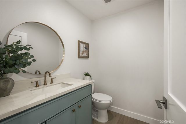 3721 La Colmena Way, Los Alamitos, CA 90720