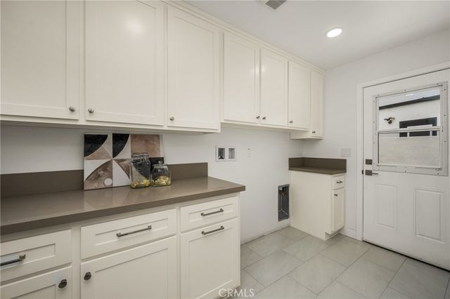 3721 La Colmena Way, Los Alamitos, CA 90720
