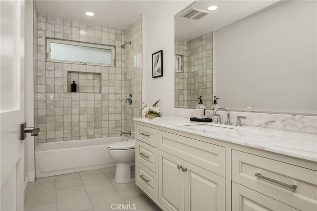 3721 La Colmena Way, Los Alamitos, CA 90720