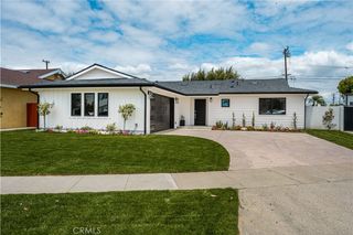 3721 La Colmena Way, Los Alamitos, CA 90720