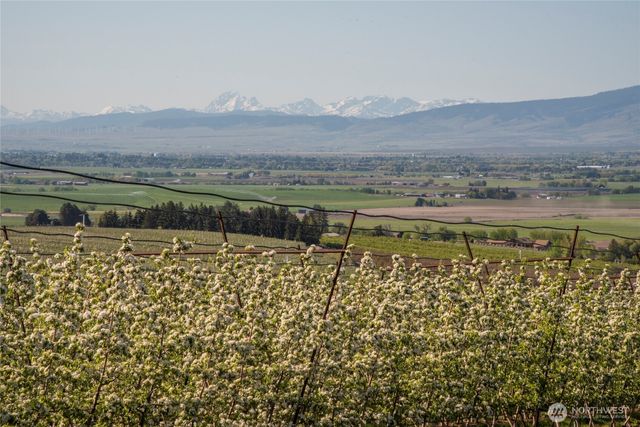 1677 Dodge Road, Ellensburg, WA 98926