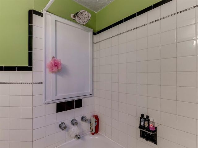 2041 NW 21st Street, Oklahoma City, OK 73106