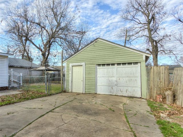 2041 NW 21st Street, Oklahoma City, OK 73106