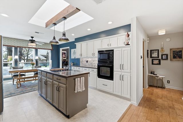 1212 Pennsylvania Drive, Denton, TX 76205