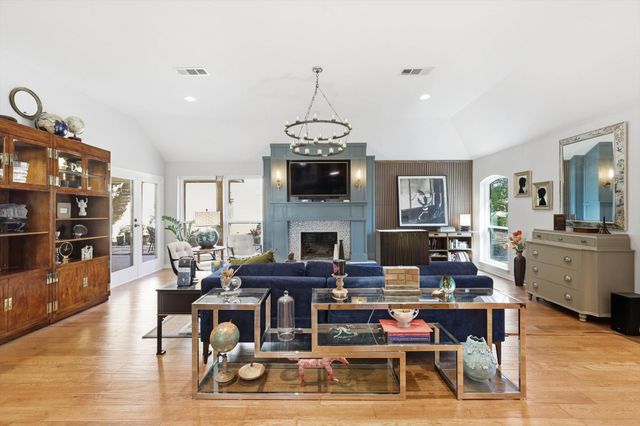 1212 Pennsylvania Drive, Denton, TX 76205