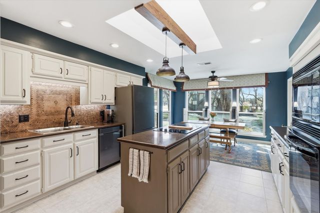 1212 Pennsylvania Drive, Denton, TX 76205