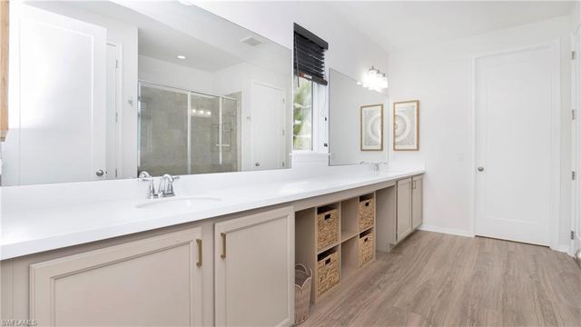 14103 Nautica CT, Naples, FL 34114