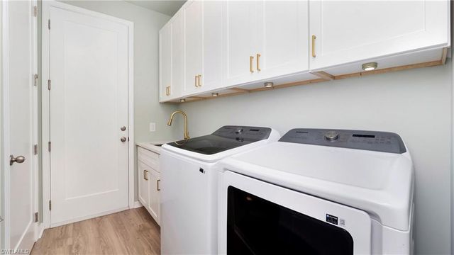 14103 Nautica CT, Naples, FL 34114