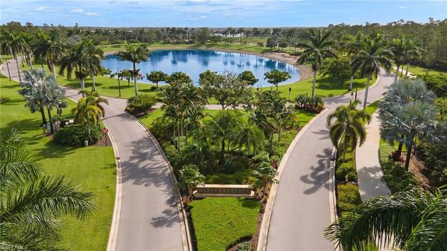 14103 Nautica CT, Naples, FL 34114
