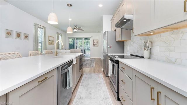 14103 Nautica CT, Naples, FL 34114