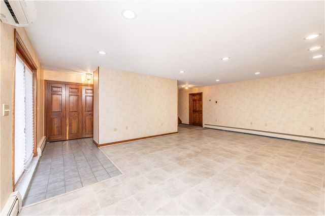 6 Christopher Drive, Johnston, RI 02919