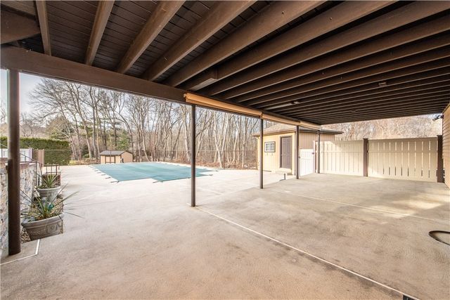 6 Christopher Drive, Johnston, RI 02919