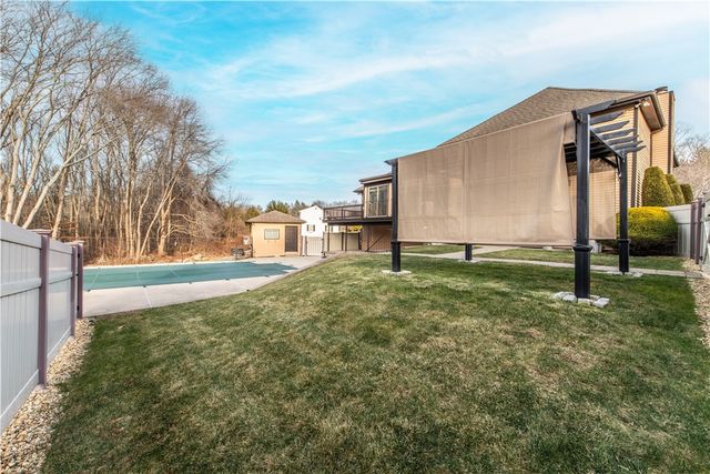 6 Christopher Drive, Johnston, RI 02919