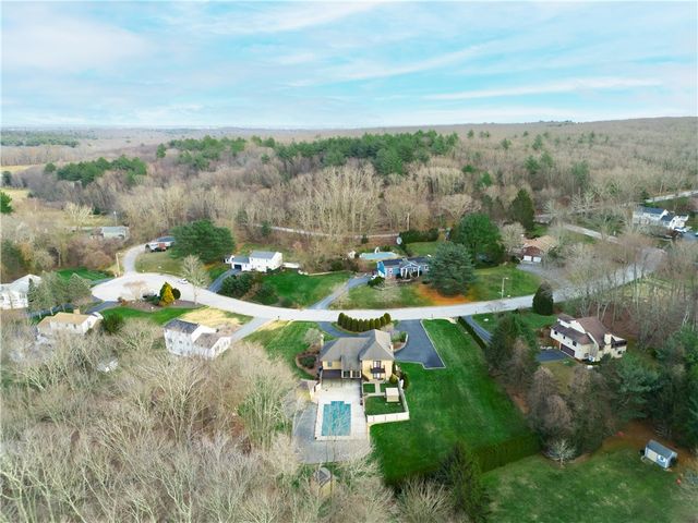 6 Christopher Drive, Johnston, RI 02919