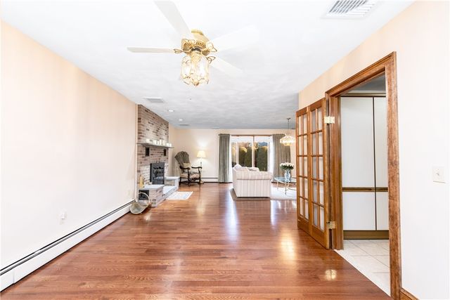 6 Christopher Drive, Johnston, RI 02919