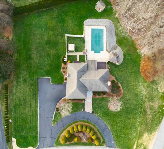 6 Christopher Drive, Johnston, RI 02919