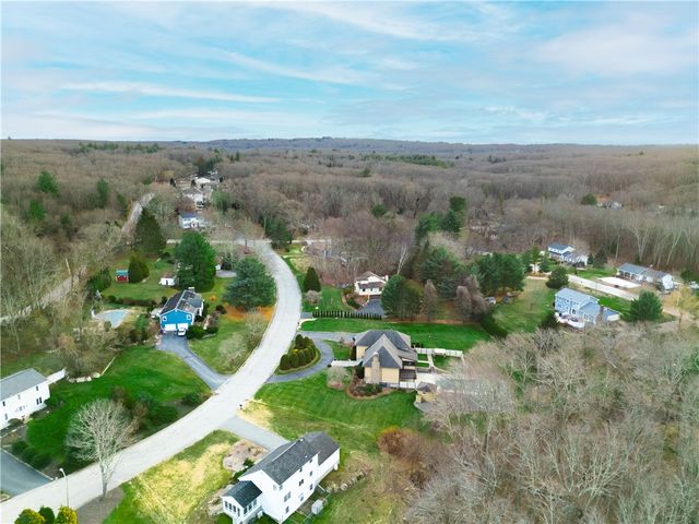 6 Christopher Drive, Johnston, RI 02919