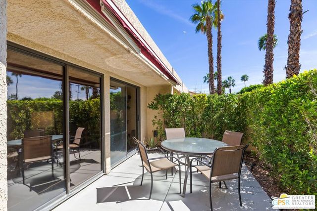 200 E Racquet Club Road 8, Palm Springs, CA 92262