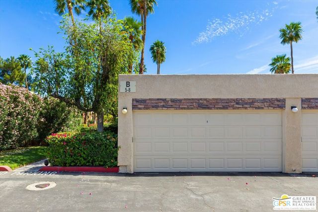 200 E Racquet Club Road 8, Palm Springs, CA 92262