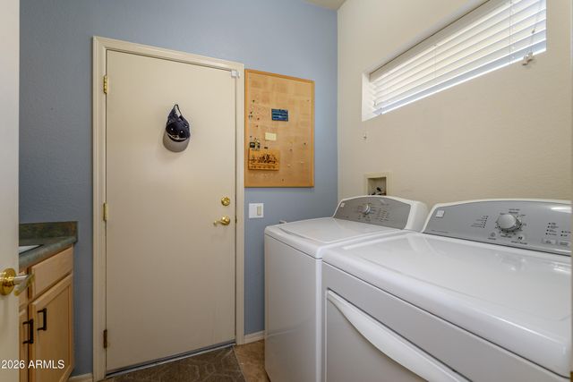 17686 N AMBERWOOD Drive, Surprise, AZ 85374