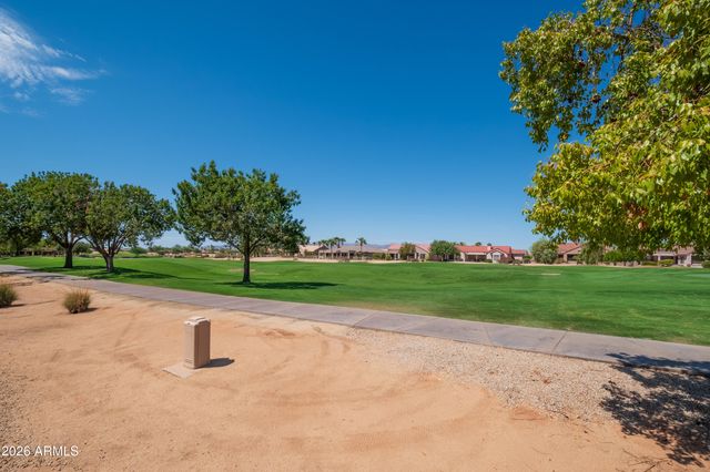 17686 N AMBERWOOD Drive, Surprise, AZ 85374