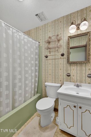 483 Springfield Drive, Bristol, TN 37620