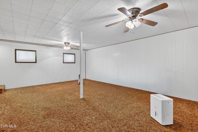 483 Springfield Drive, Bristol, TN 37620