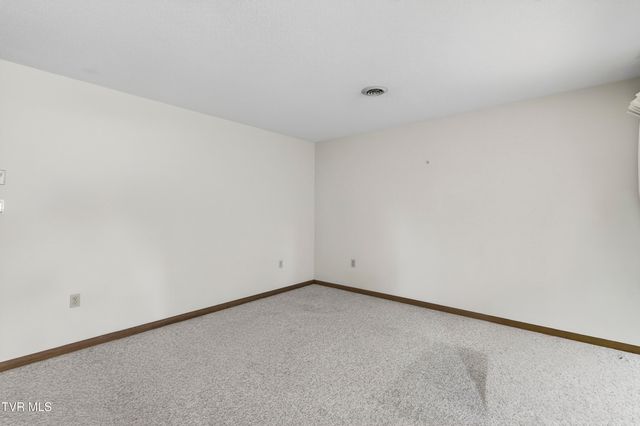 483 Springfield Drive, Bristol, TN 37620