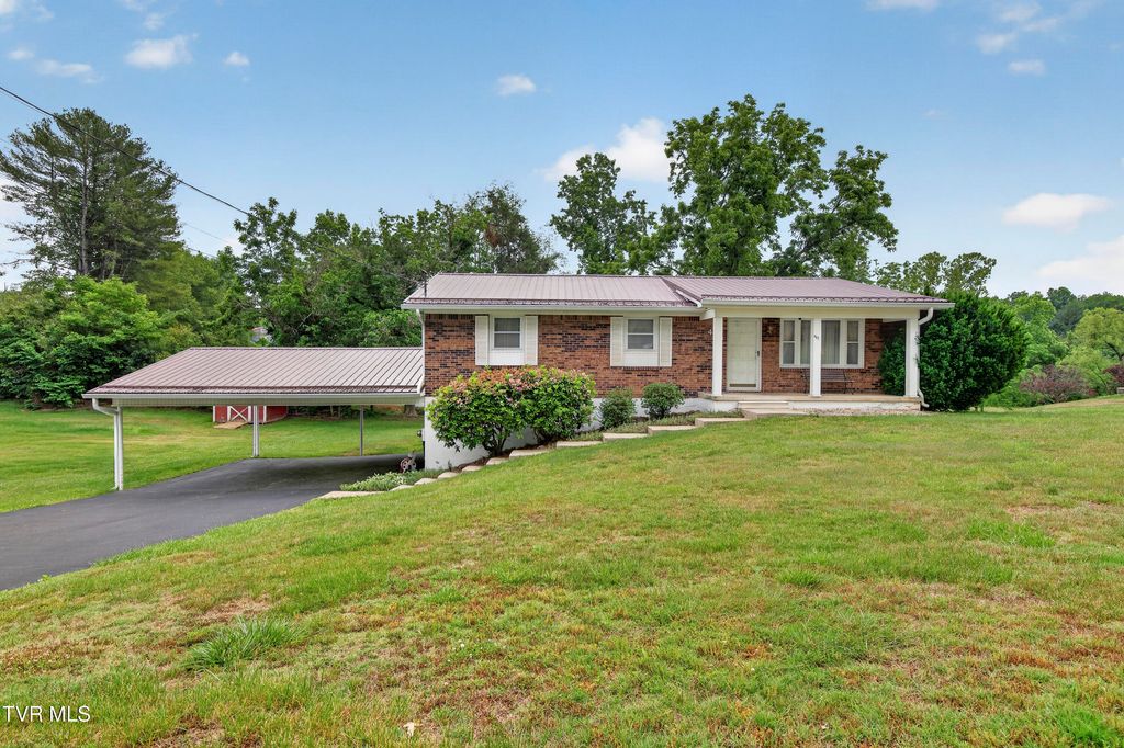 483 Springfield Drive, Bristol, TN 37620