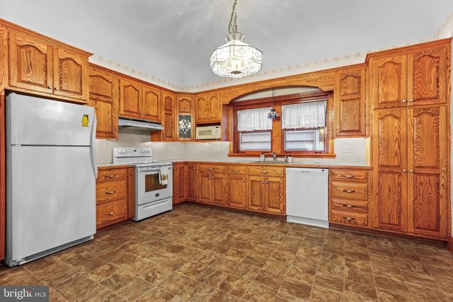 314 SECOND ST, Slatington, PA 18080