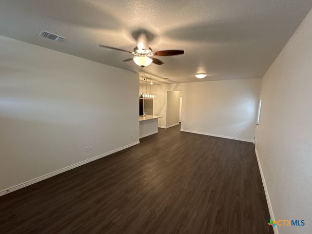 5104 Rose Garden Loop, Killeen, TX 76542