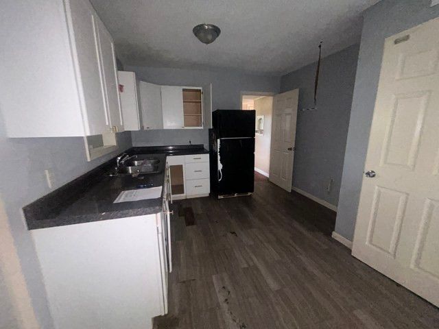 2302 E Mistletoe Avenue, Victoria, TX 77901