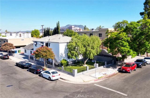 5334 Cleon Avenue, North Hollywood, CA 91601