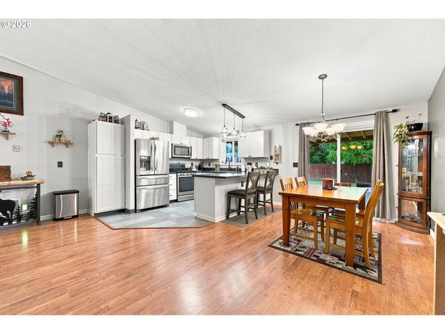 3909 Ne 132ND Ct, Vancouver, WA 98682