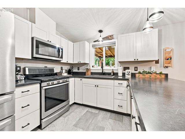 3909 Ne 132ND Ct, Vancouver, WA 98682