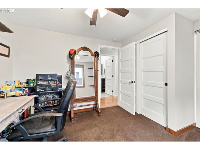 3909 Ne 132ND Ct, Vancouver, WA 98682