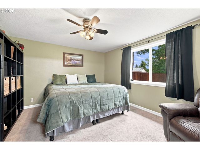 3909 Ne 132ND Ct, Vancouver, WA 98682