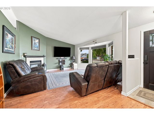 3909 Ne 132ND Ct, Vancouver, WA 98682