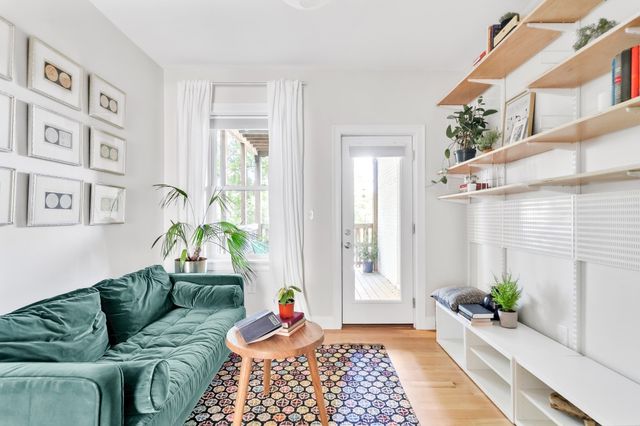 177 Winthrop Road 3, Brookline, MA 02445