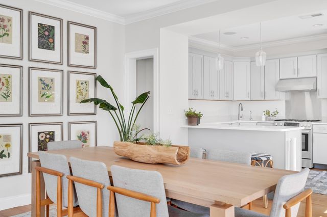 177 Winthrop Road 3, Brookline, MA 02445