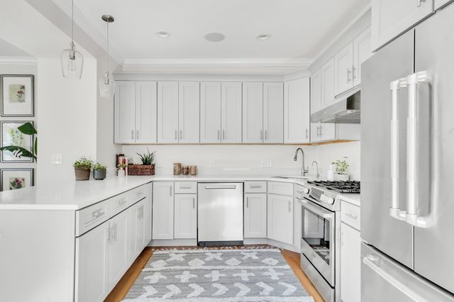 177 Winthrop Road 3, Brookline, MA 02445