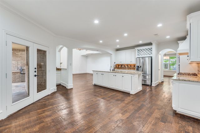 6111 Palo Pinto, Dallas, TX 75214