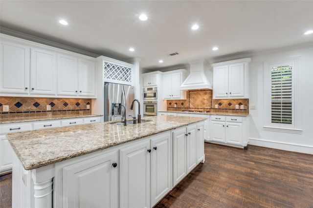 6111 Palo Pinto, Dallas, TX 75214