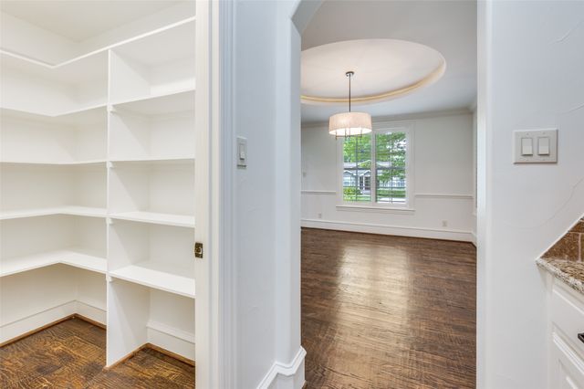 6111 Palo Pinto, Dallas, TX 75214