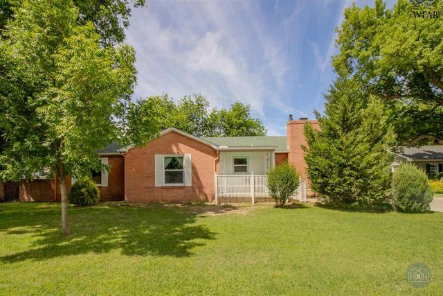 2302 12TH STREET, Vernon, TX 76384