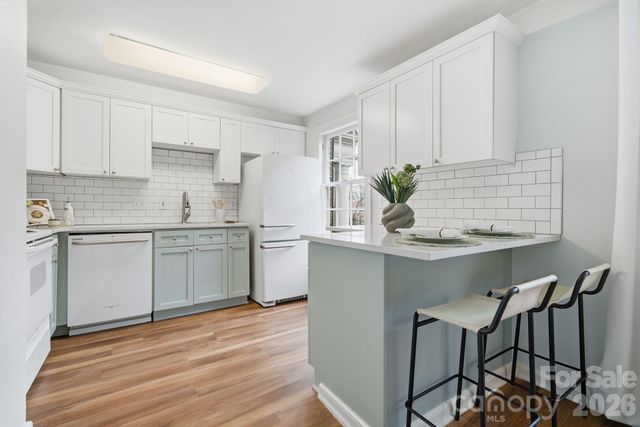 102 Colville Road 51A, Charlotte, NC 28207