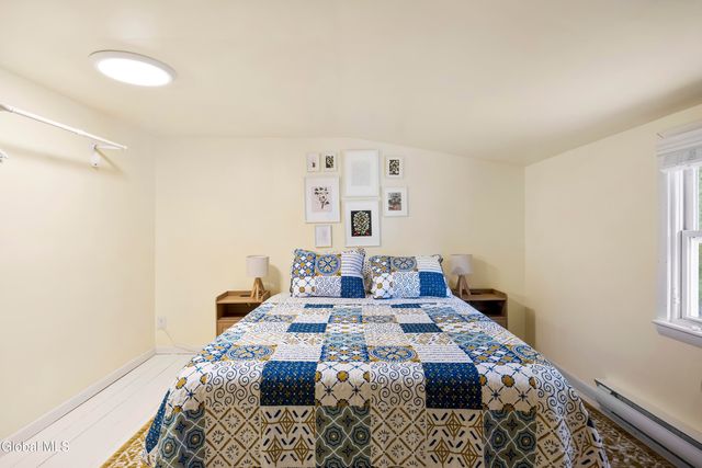 129 Woodland Avenue, Mayfield, NY 12078