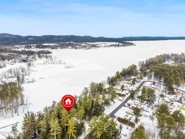 129 Woodland Avenue, Mayfield, NY 12078