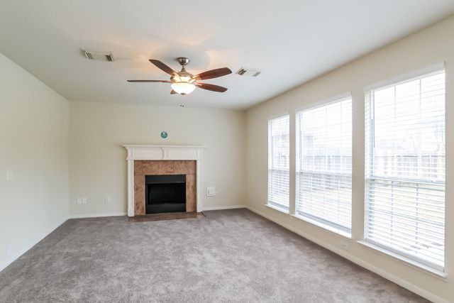 519 Holly Crest Drive, Spring, TX 77386