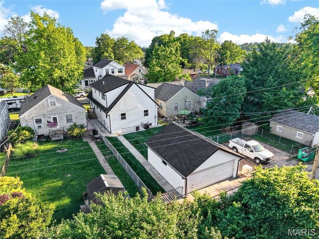 6963 Sutherland Avenue, St Louis, MO 63109